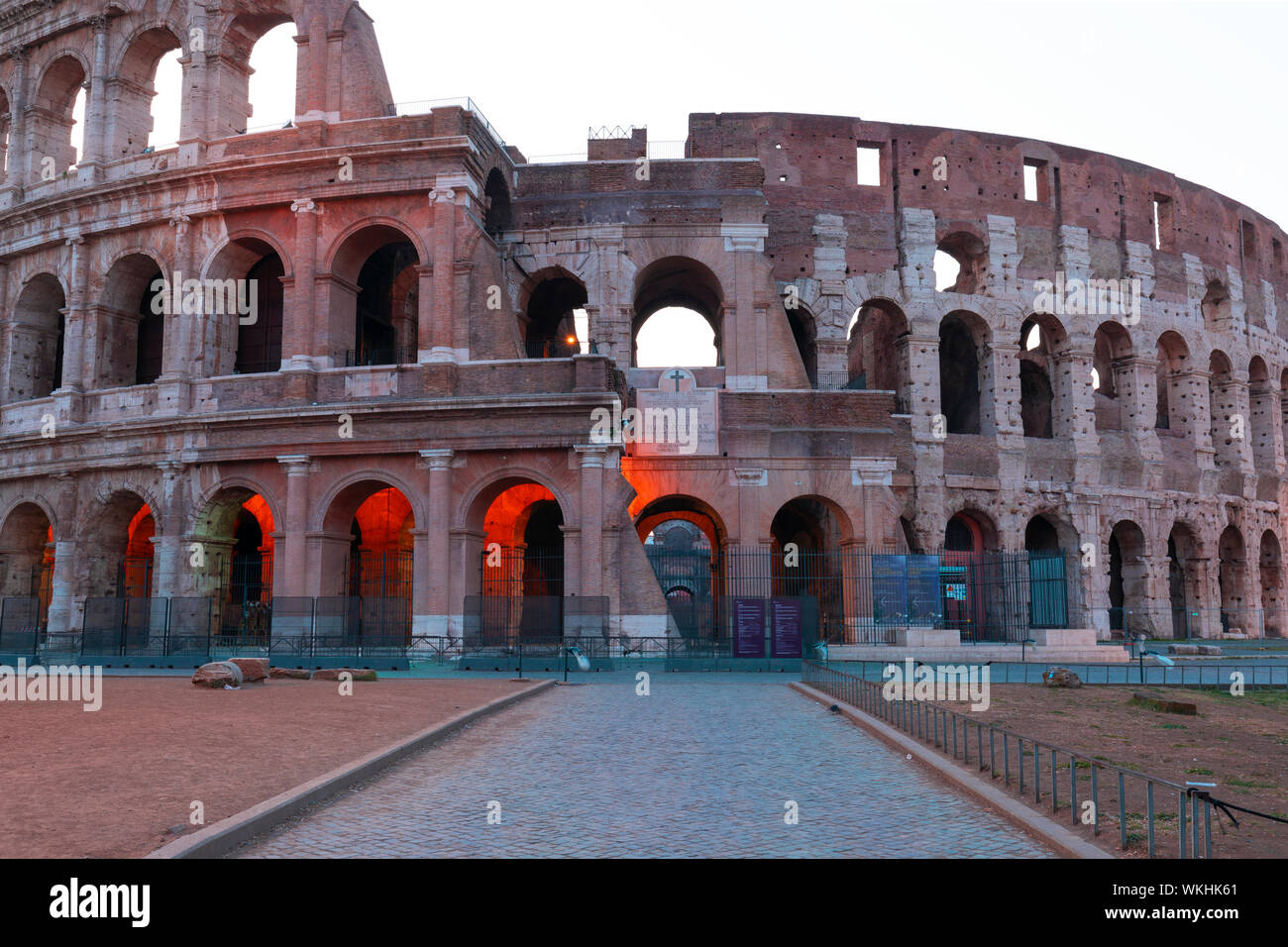 Coliseum Built The Colosseum or Coliseum,Flavian Amphitheatre largest ever built ...