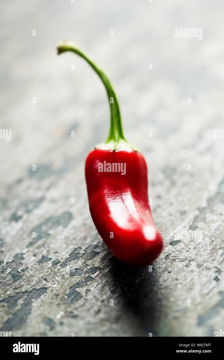 Vintage red hot chili peppers hi-res stock photography and images - Alamy