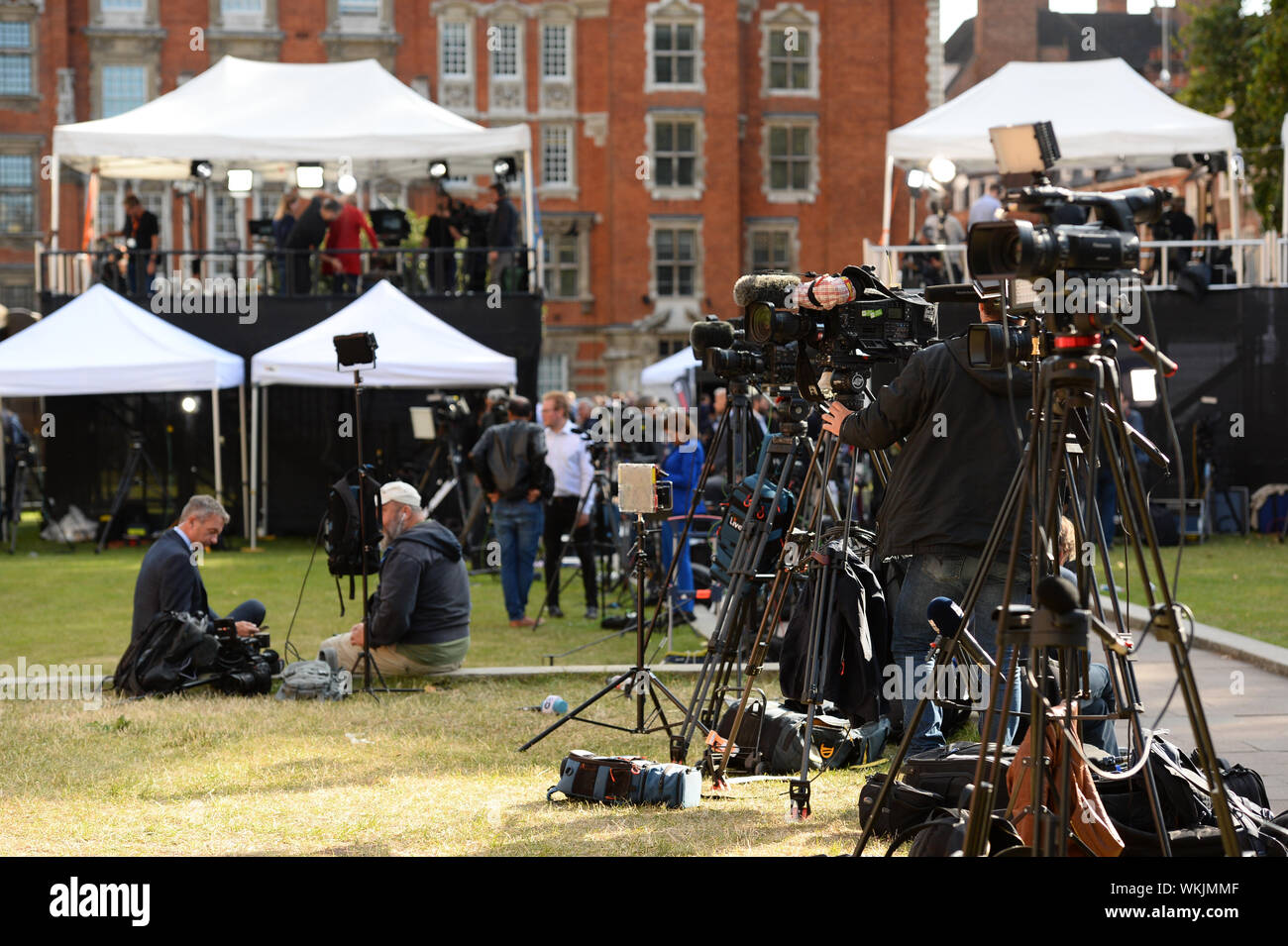 Journalists And Television Crews On Abingdon Green Outside The Houses Journalists And Television Crews On Abingdon Green Outside The Houses