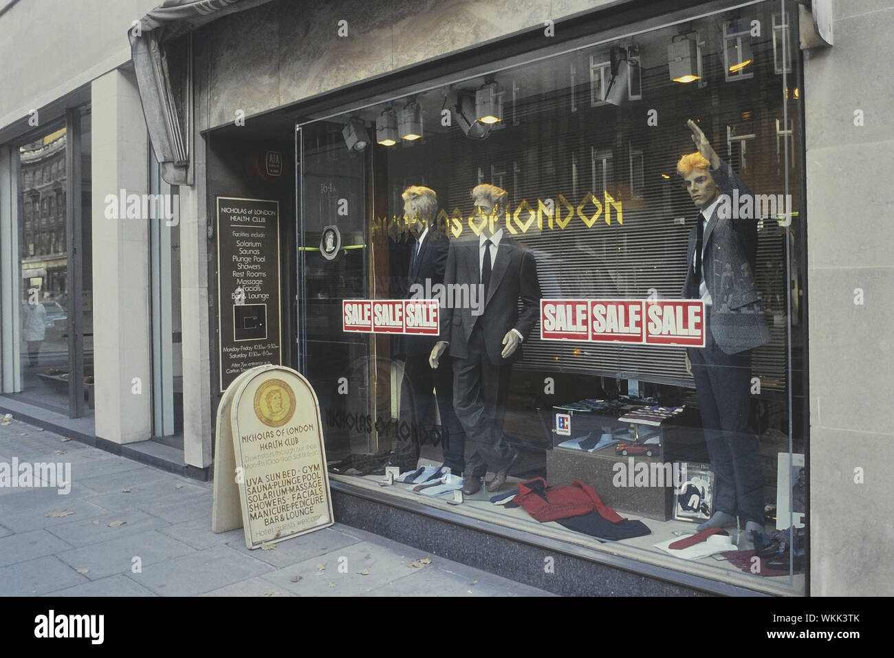 80s Fashion Colour London Street Hi res Stock Photography And Images 