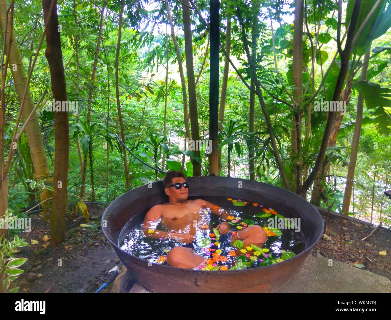 Man bathtub hires stock photography and images Alamy