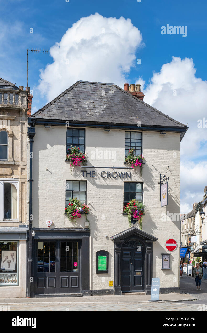 The Crown Inn. Cirencester, Cotswolds, Gloucestershire, England Stock Photo