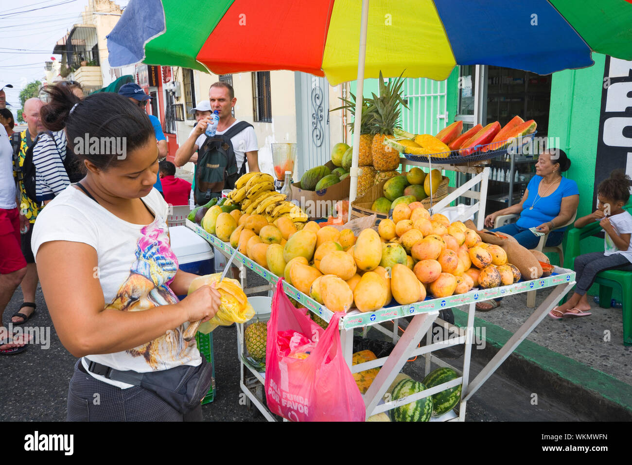 Santo Domingo, Dominican Republic में वेनिटी और मेकअप टेबल बिक्री के लिए, Facebook Marketplace