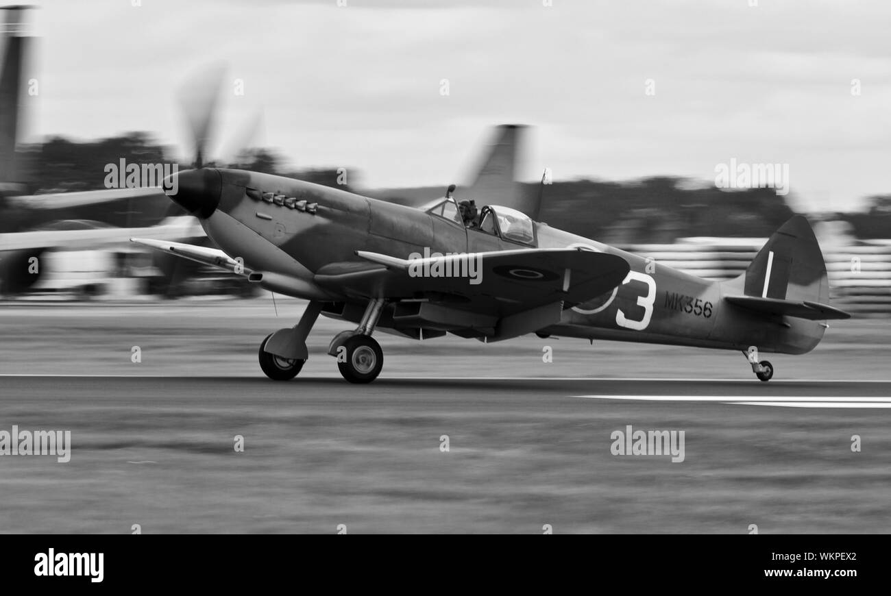 BBMF Supermarine Spitfire LF.IXc ‘MK356 / QJ-3’ at the 2019 Royal International Air Tattoo Stock Photo