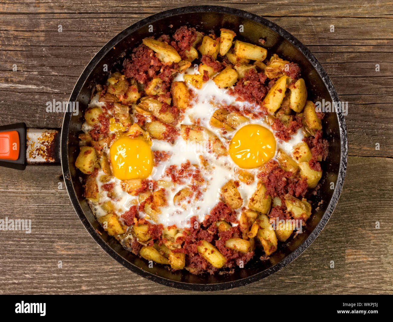 close up of rustic minced corned beef potato hash Stock Photo Alamy