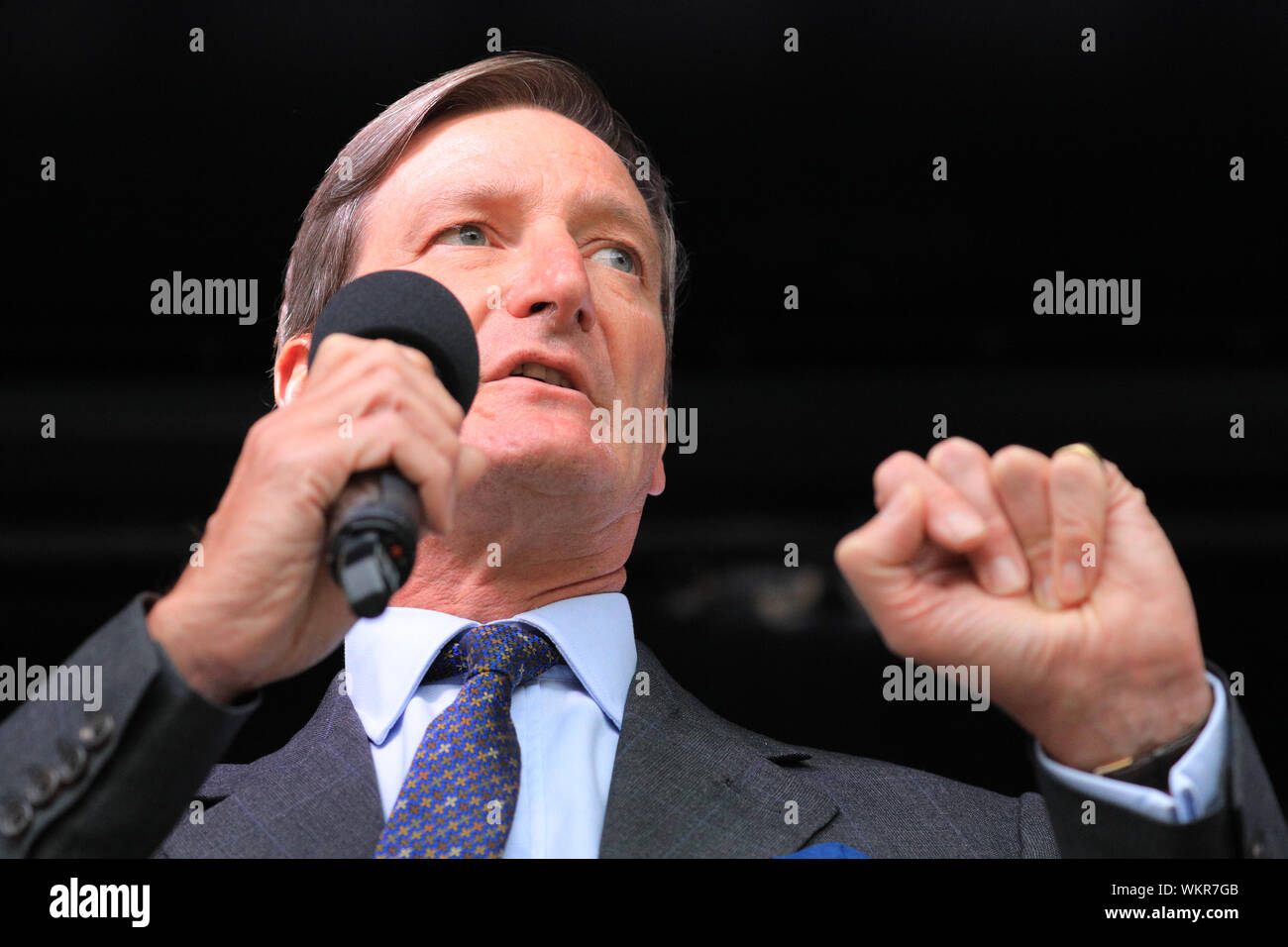 Westminster, London, 04th Sep 2019.Dominic Grieve, so called 'Tory Rebel' and one of the former Conservative MPs who lost the Conservative Whip on 03 Sept 2019 as they voted against the government. Politicians speak passionately on stage. speaks at the People's Vote Rally in Parliament Square, Westminster, with the aim to get a final vote on Brexit. Many of the speakers shortly afterwards rush into Parliament to cast their votes in another round of crucial Brexit related decisions to be taken. Credit: Imageplotter/Alamy Live News Stock Photo