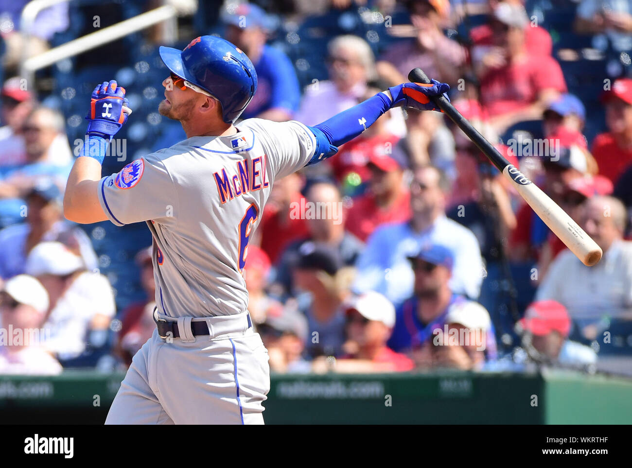 Washington, United States. 04th Sep, 2019. New York Mets Jeff McNeil hits an RBI single sending home Amed Rosario and Brandon Nimmo against the Washington Nationals in the sixth inning at National Park in Washington, DC on Wednesday, September 4, 2019. Photo by Kevin Dietsch/UPI Credit: UPI/Alamy Live News Stock Photo