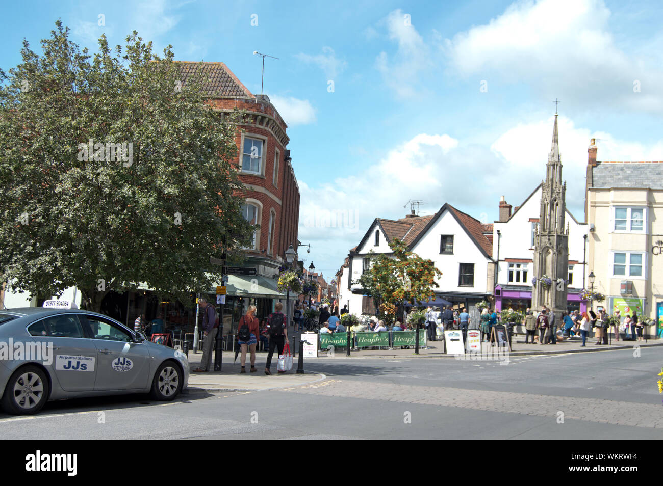 Glastonbury town centre, Somerset, England Stock Photo - Alamy