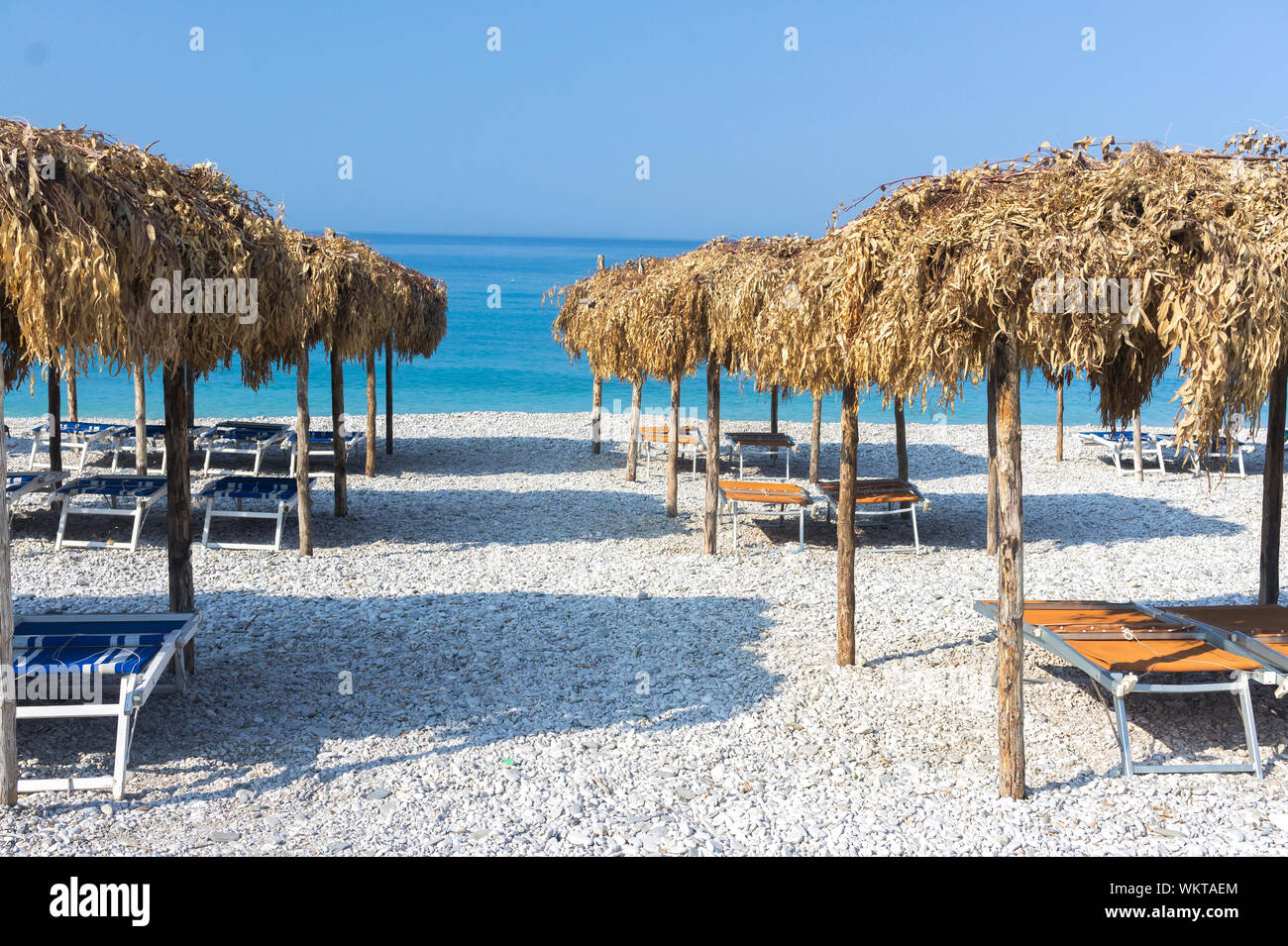 Deck chairs by the sea hi-res stock photography and images - Alamy