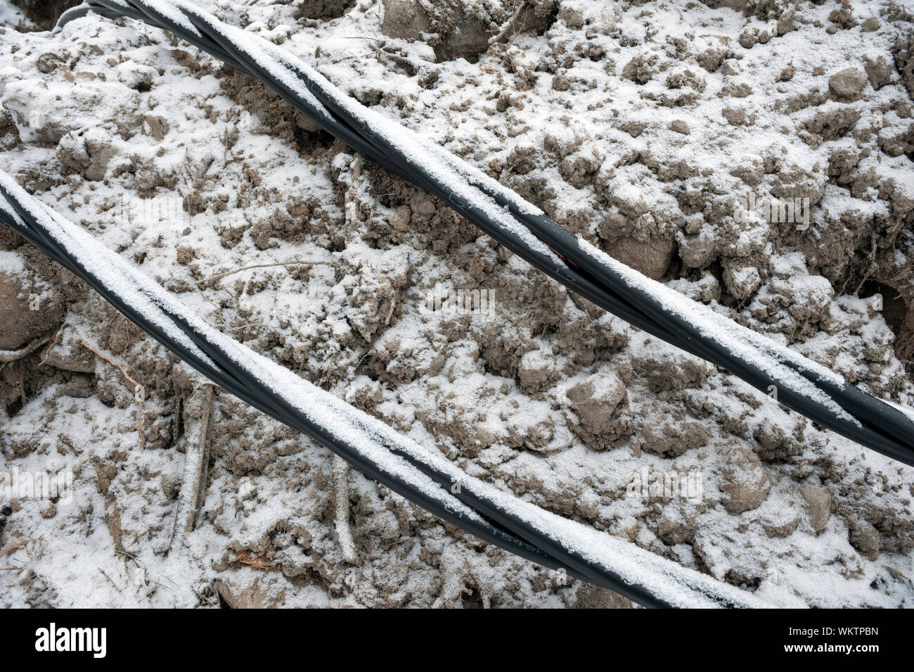 Underground cables hires stock photography and images Alamy