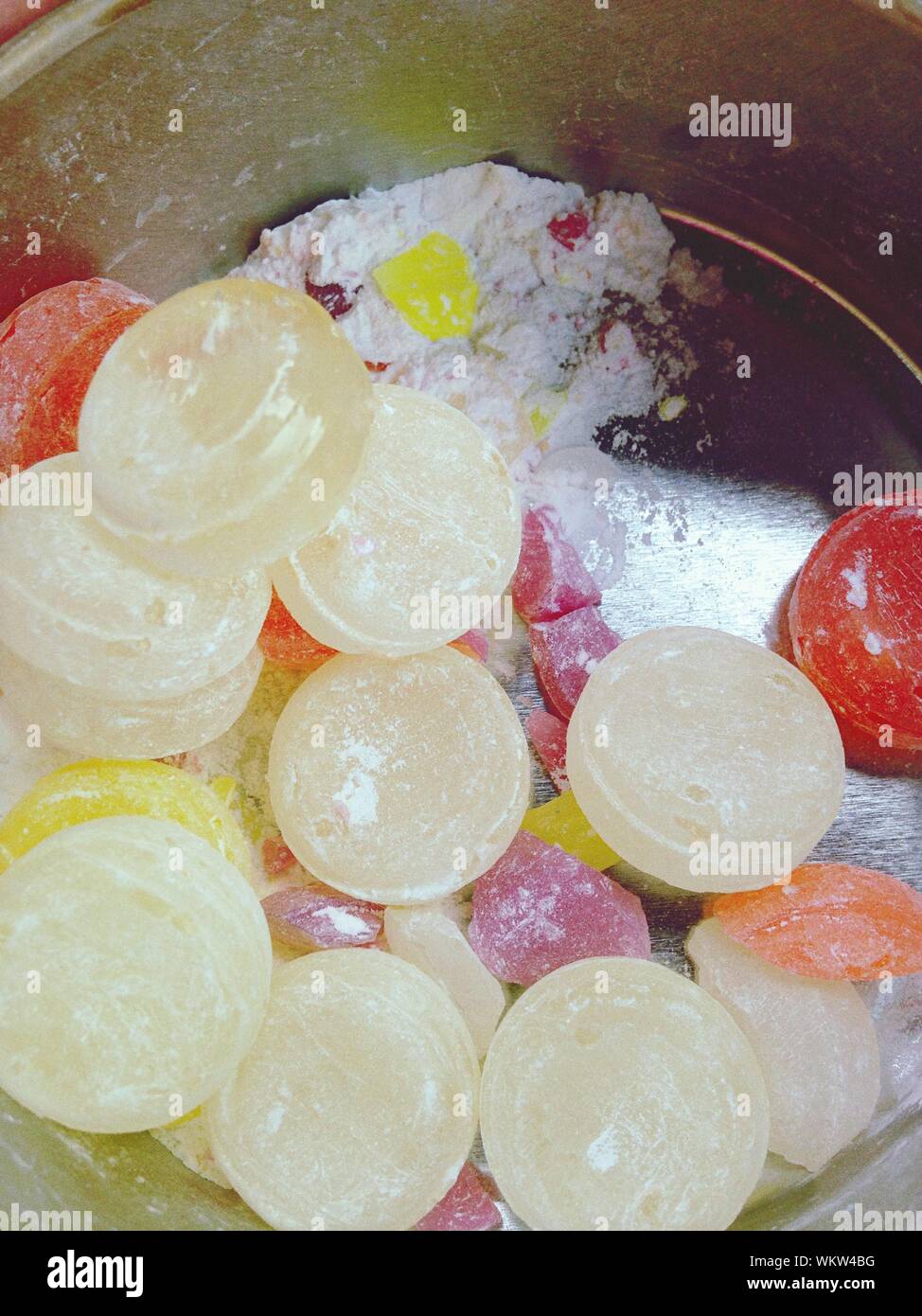 Sweets tin hires stock photography and images Alamy