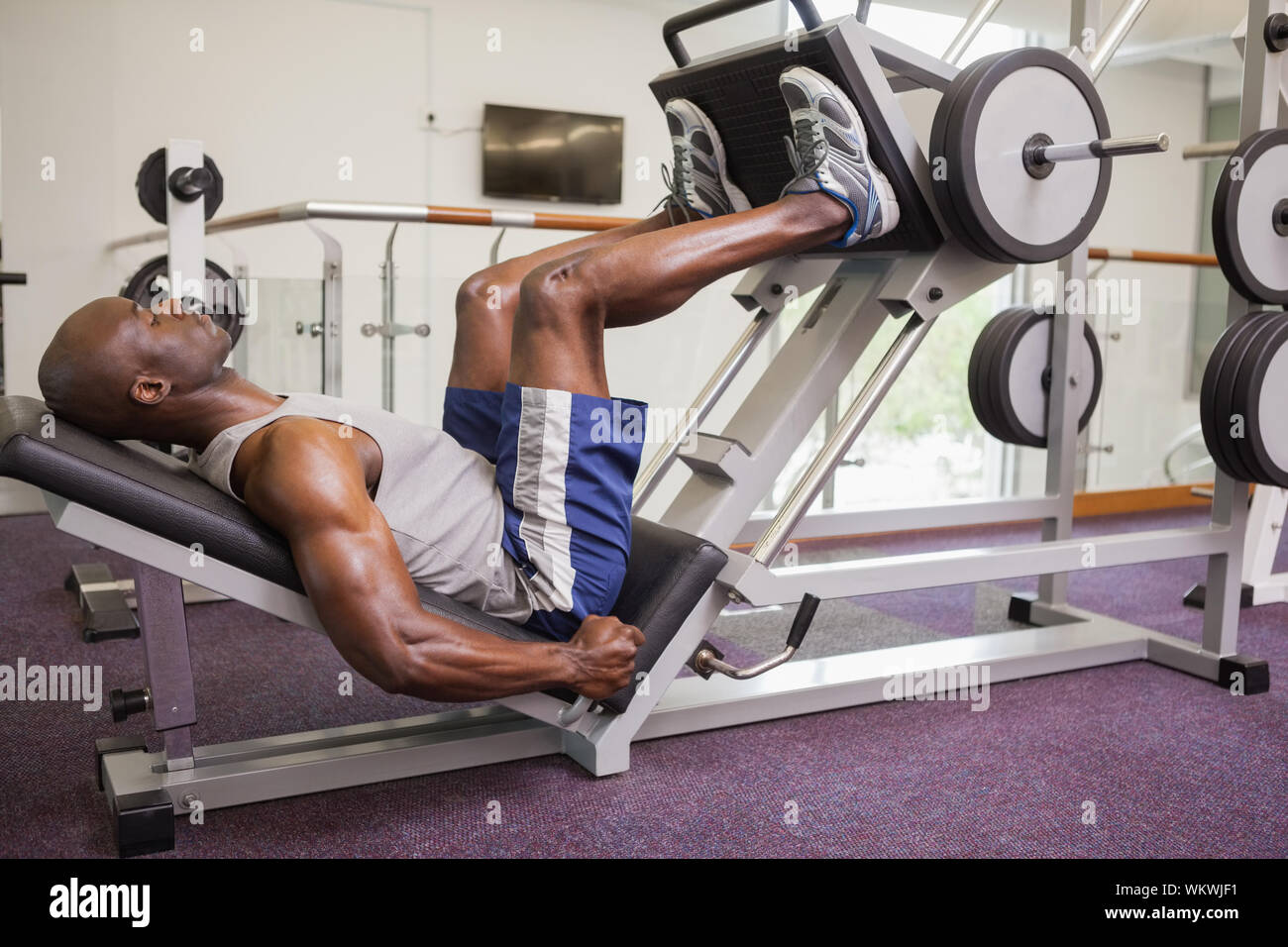 Side leg press muscles worked sale