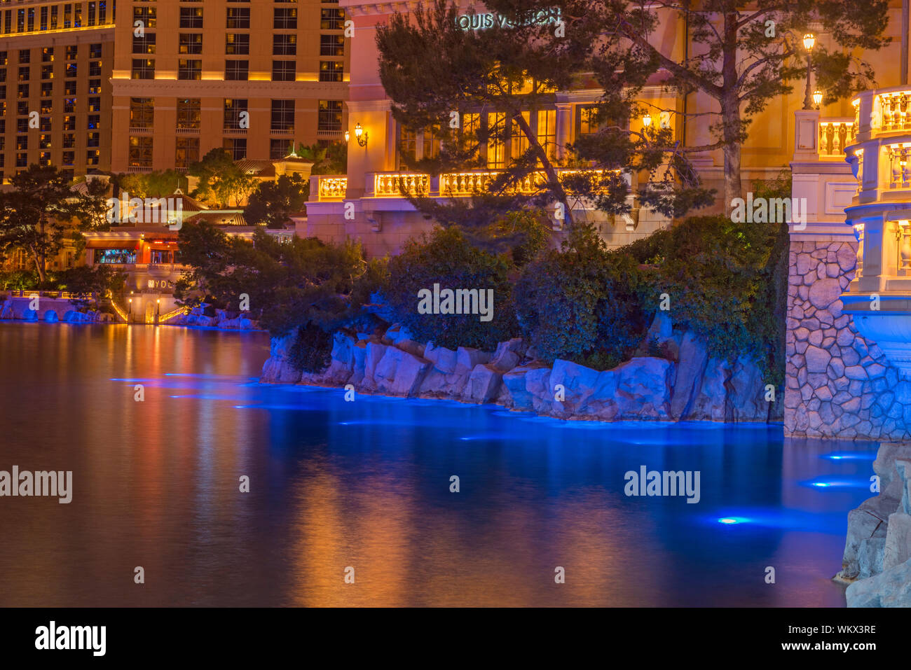 Paris hotel vegas pool hi-res stock photography and images - Alamy