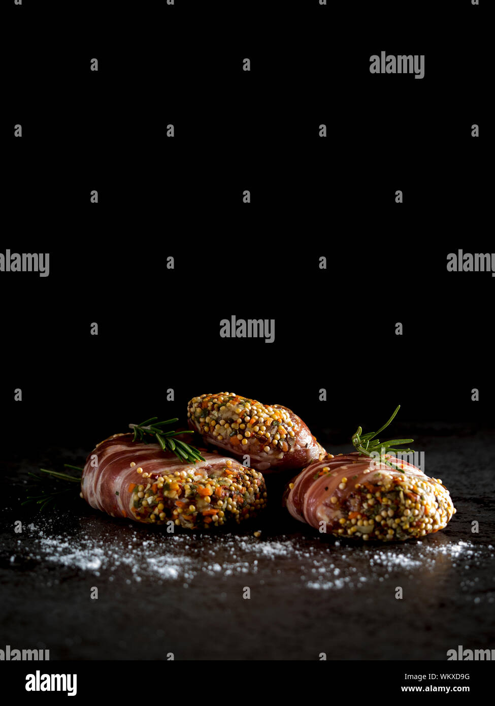 Close up raw meat hi-res stock photography and images - Alamy
