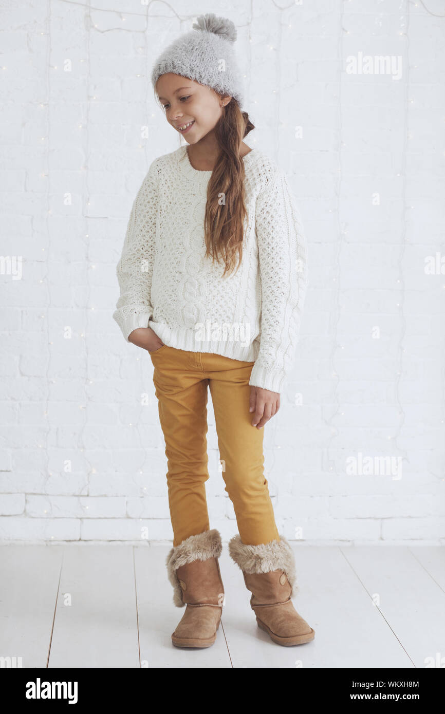 Fashion teenage girl Stock Photo - Alamy