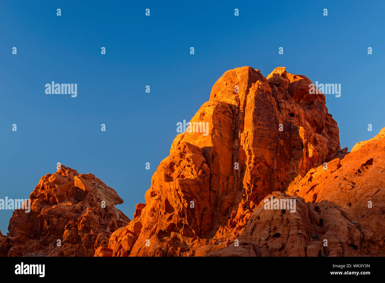 Weathered Red Rocks Weathered red rocks formations in the desert, Valley of Fire State Park ...