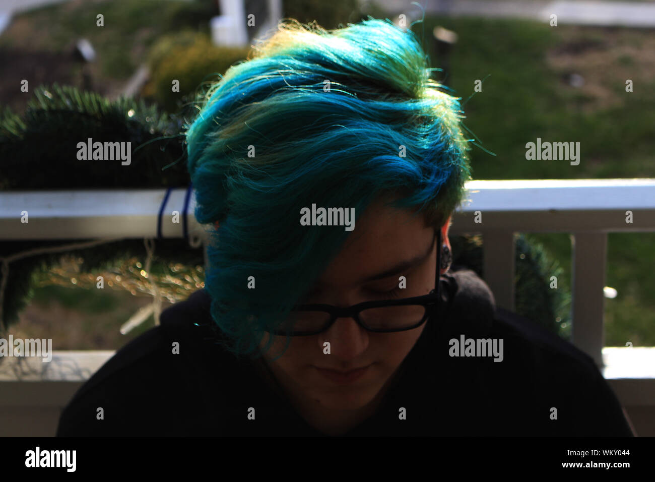 Man dyed hair hi-res stock photography and images - Alamy Man dyed hair hi-res stock photography and images - Alamy