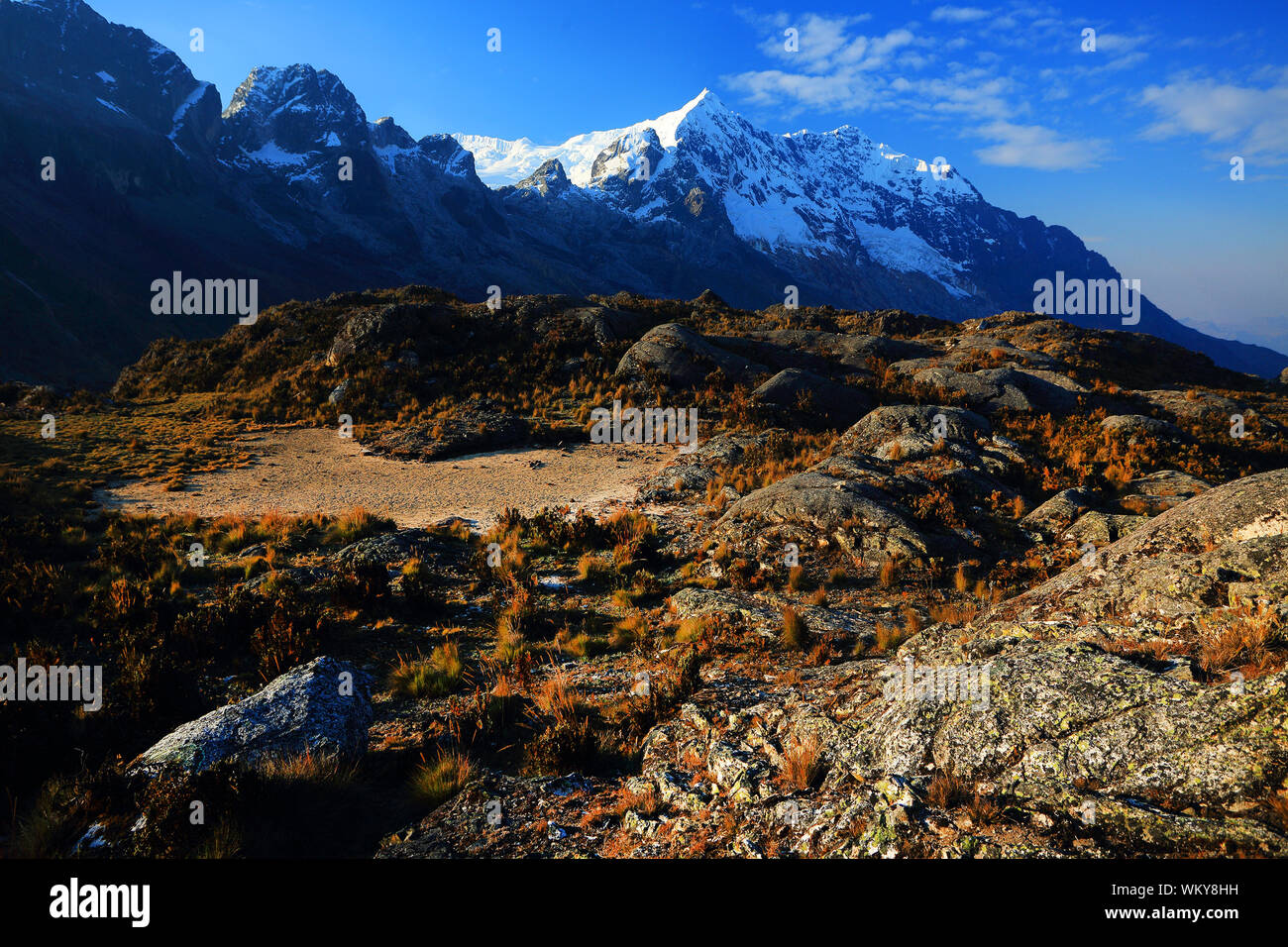 Semi arid terrain hires stock photography and images Alamy