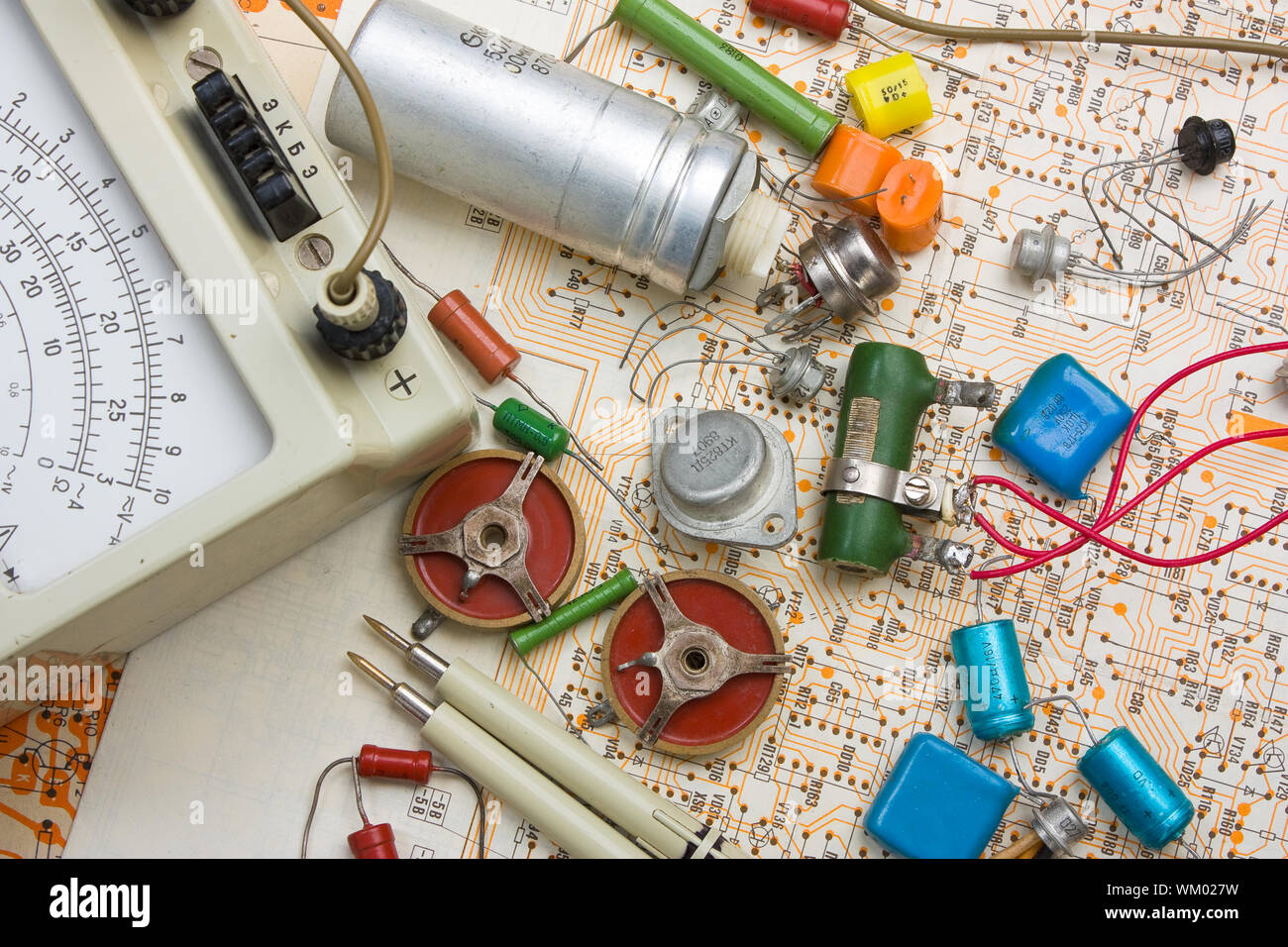 Laid out components hi-res stock photography and images - Alamy