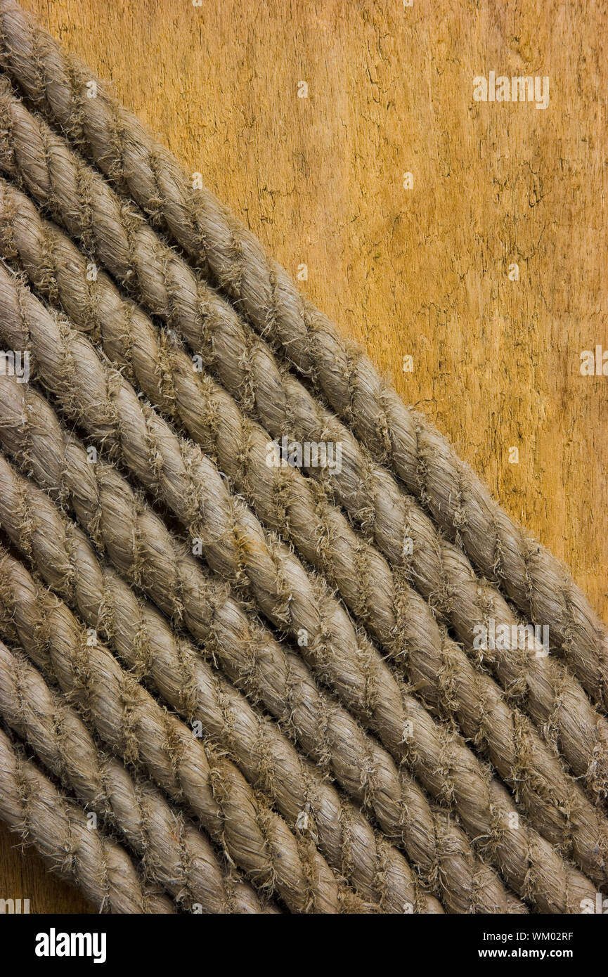 texture of the ropes against the board Stock Photo - Alamy