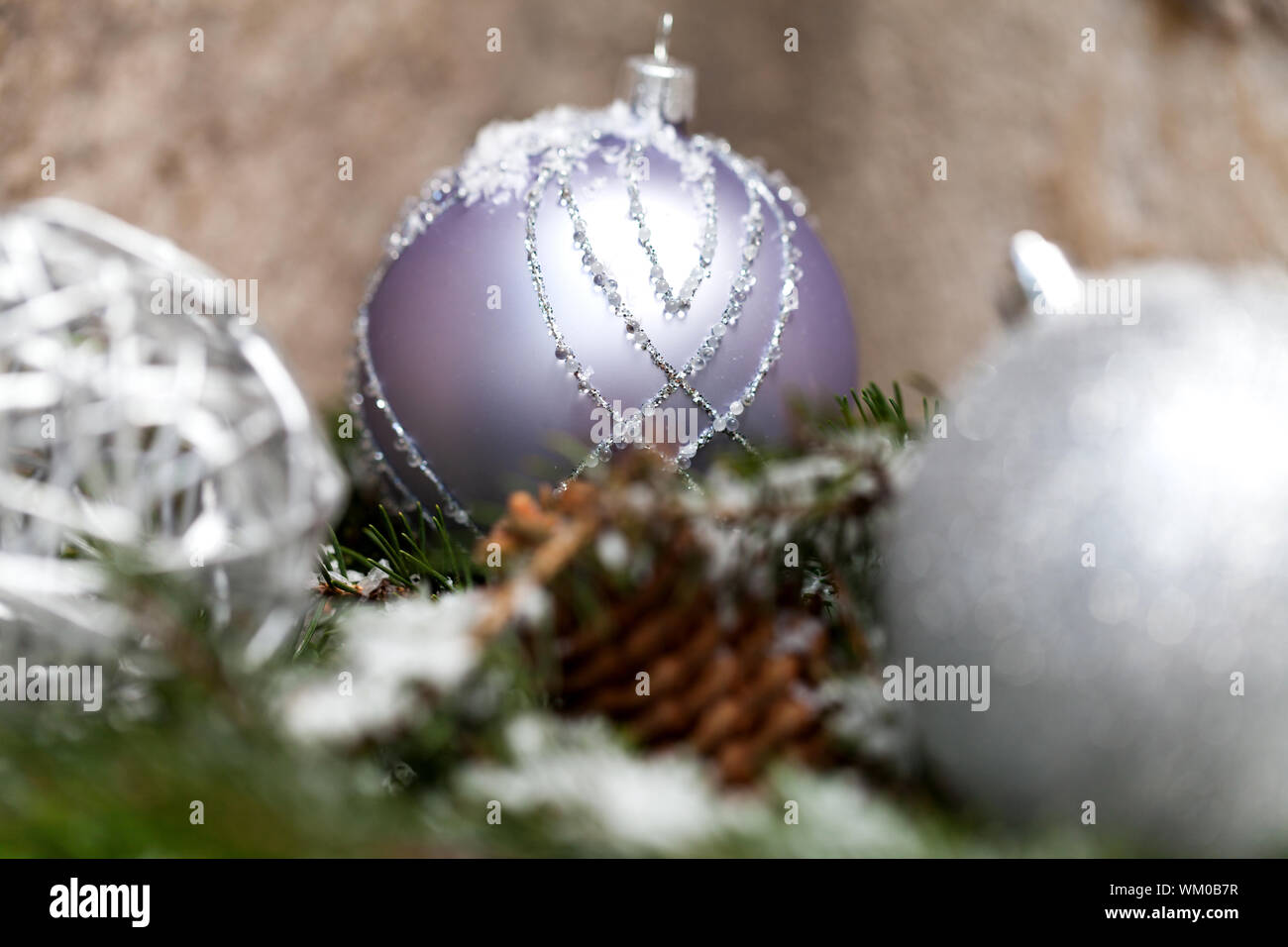 Silver christmas bauble hi-res stock photography and images - Alamy