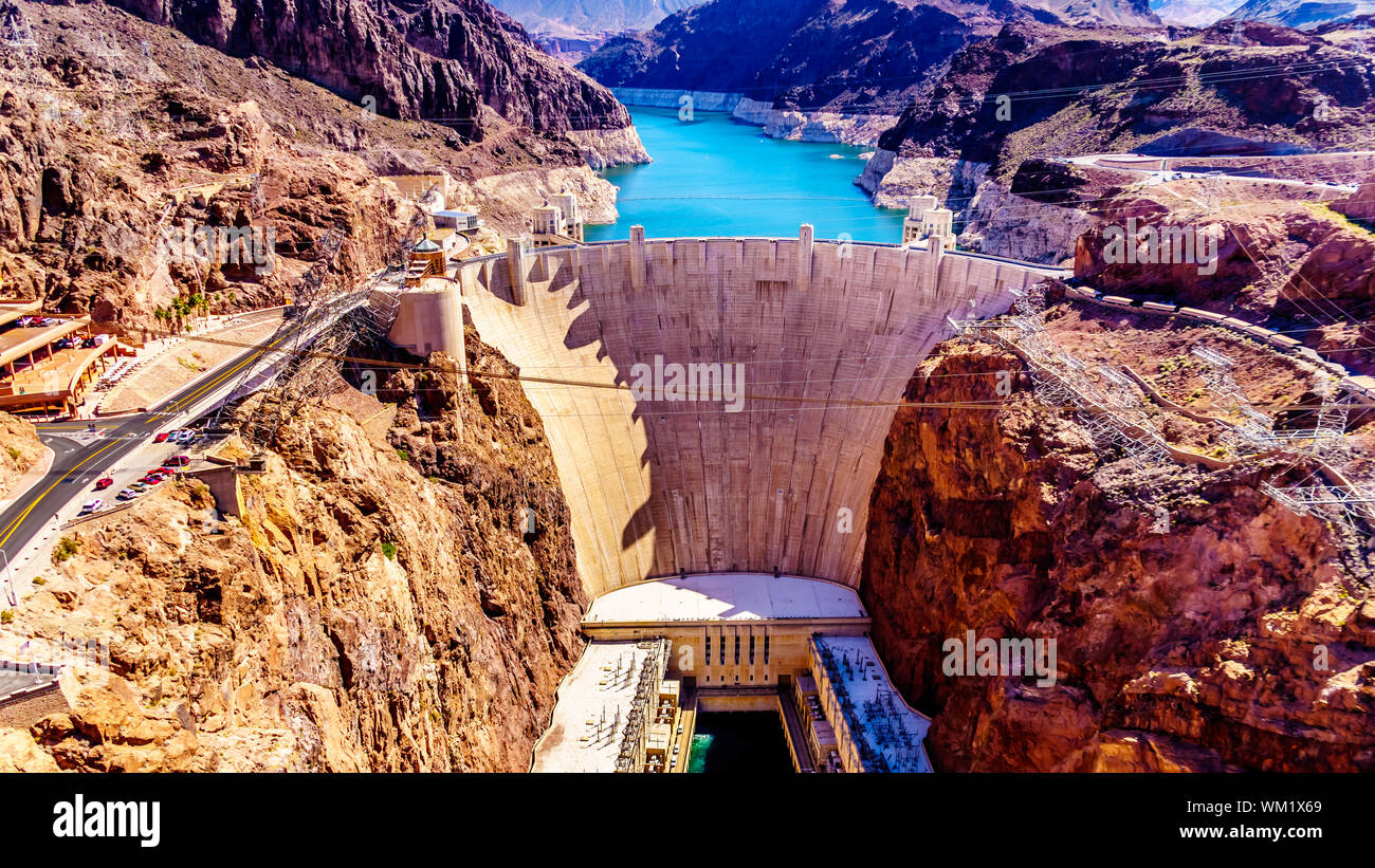 Frontal view of the Hoover Dam, a concrete arch dam in the Black Canyon of the Colorado River, on the border between Nevada and Arizona in the USA Stock Photo