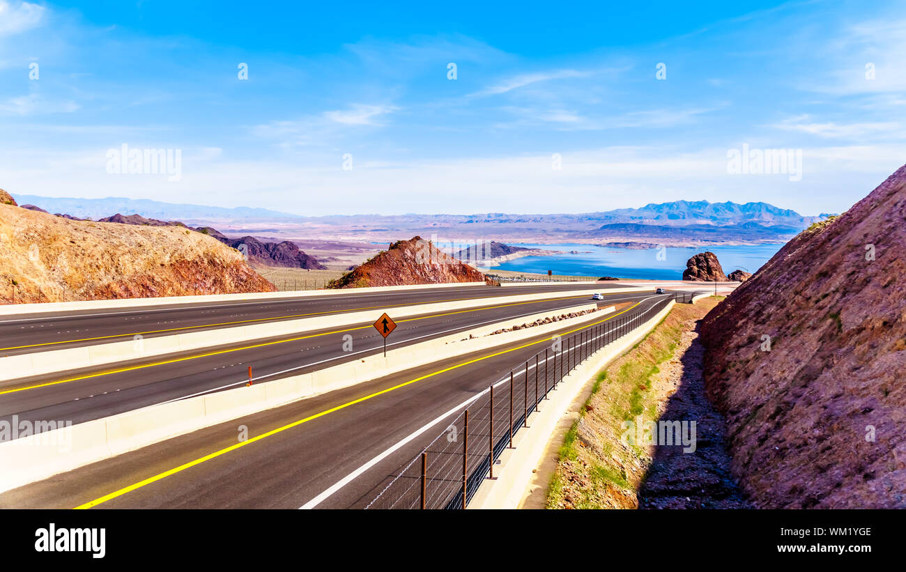 Highway 93 as it dips down to the Mike O' Callaghan-Pat Tillman Memorial Bridge over the 