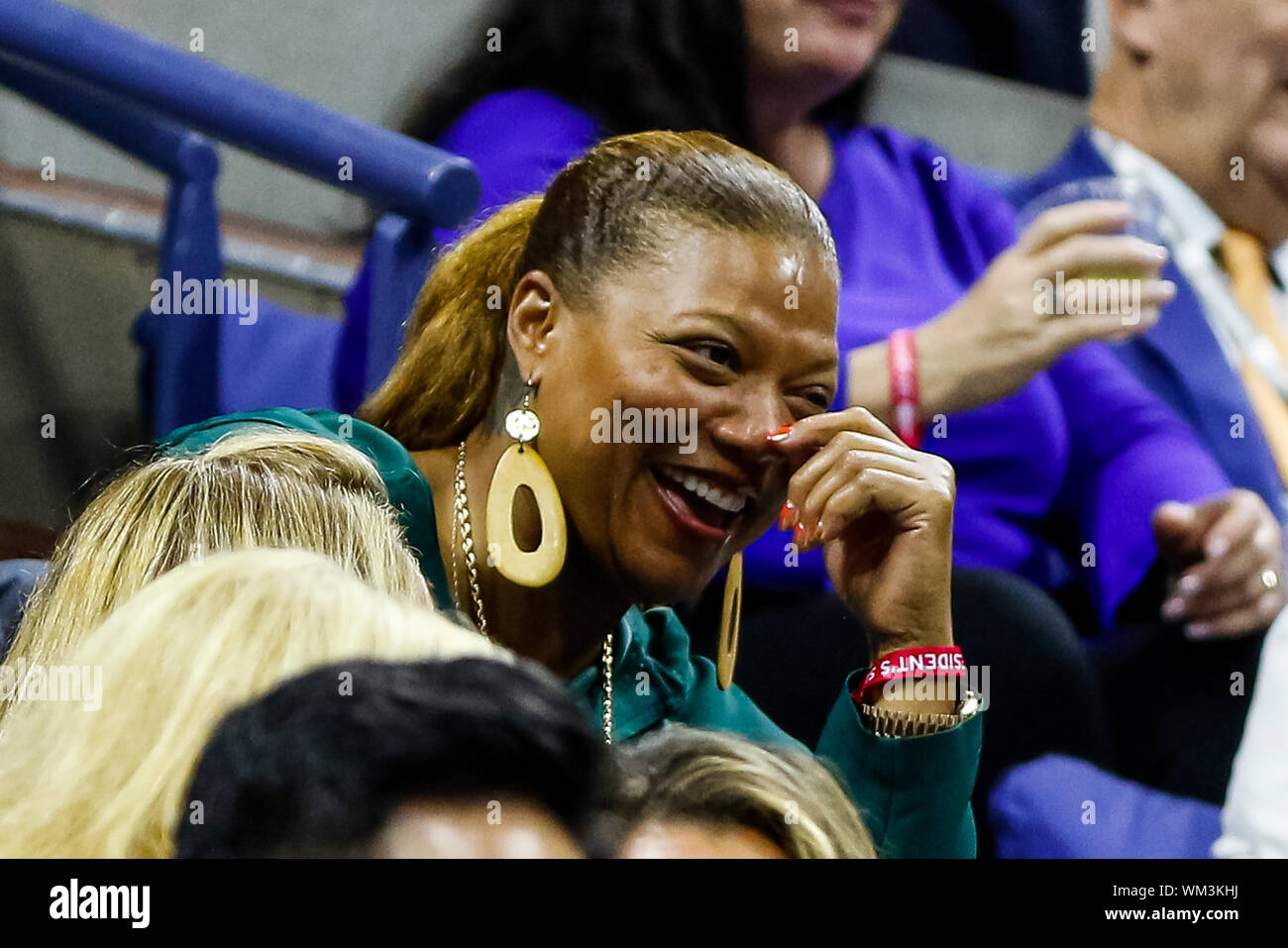 New York, USA. 03rd Sep, 2019. Queen Latifah attends the Men's Singles  quarterfinal match between Roger Federer of Switzerland and Grigor Dimitrov  of Bulgaria on day nine of the 2019 US Open