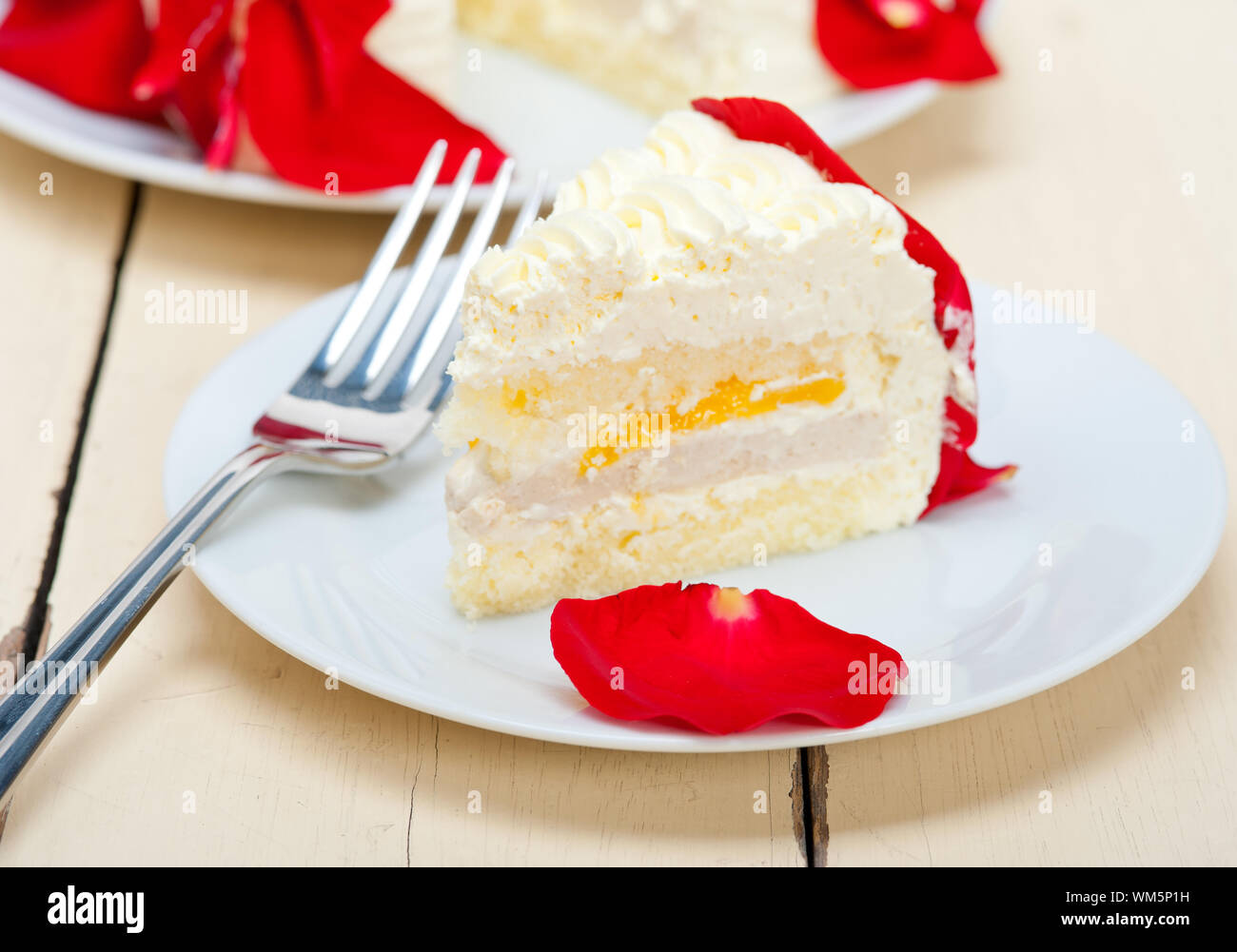 whipped cream mango cake Stock Photo Alamy