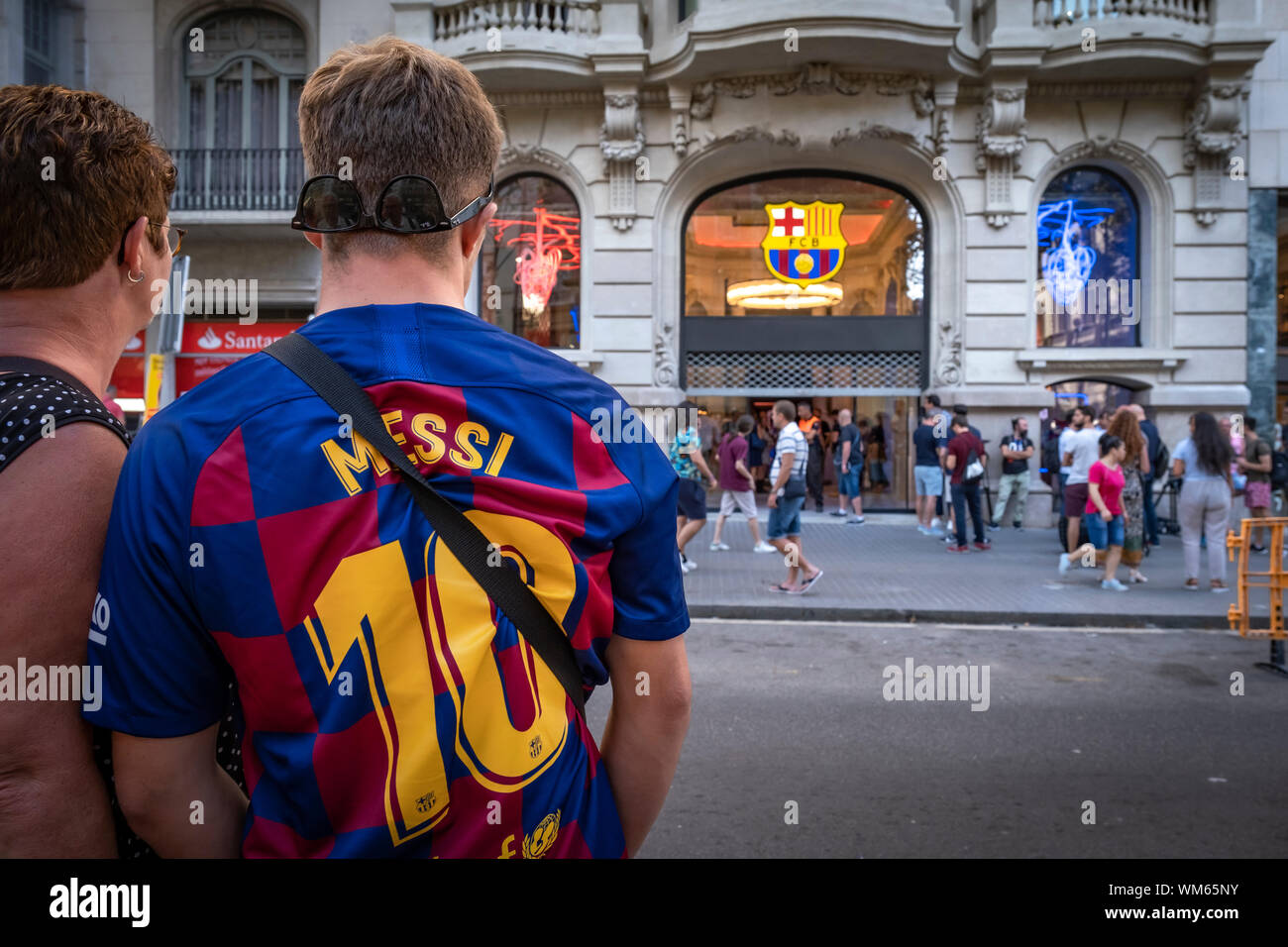 Messi shirt barcelona hi-res stock photography and images - Alamy