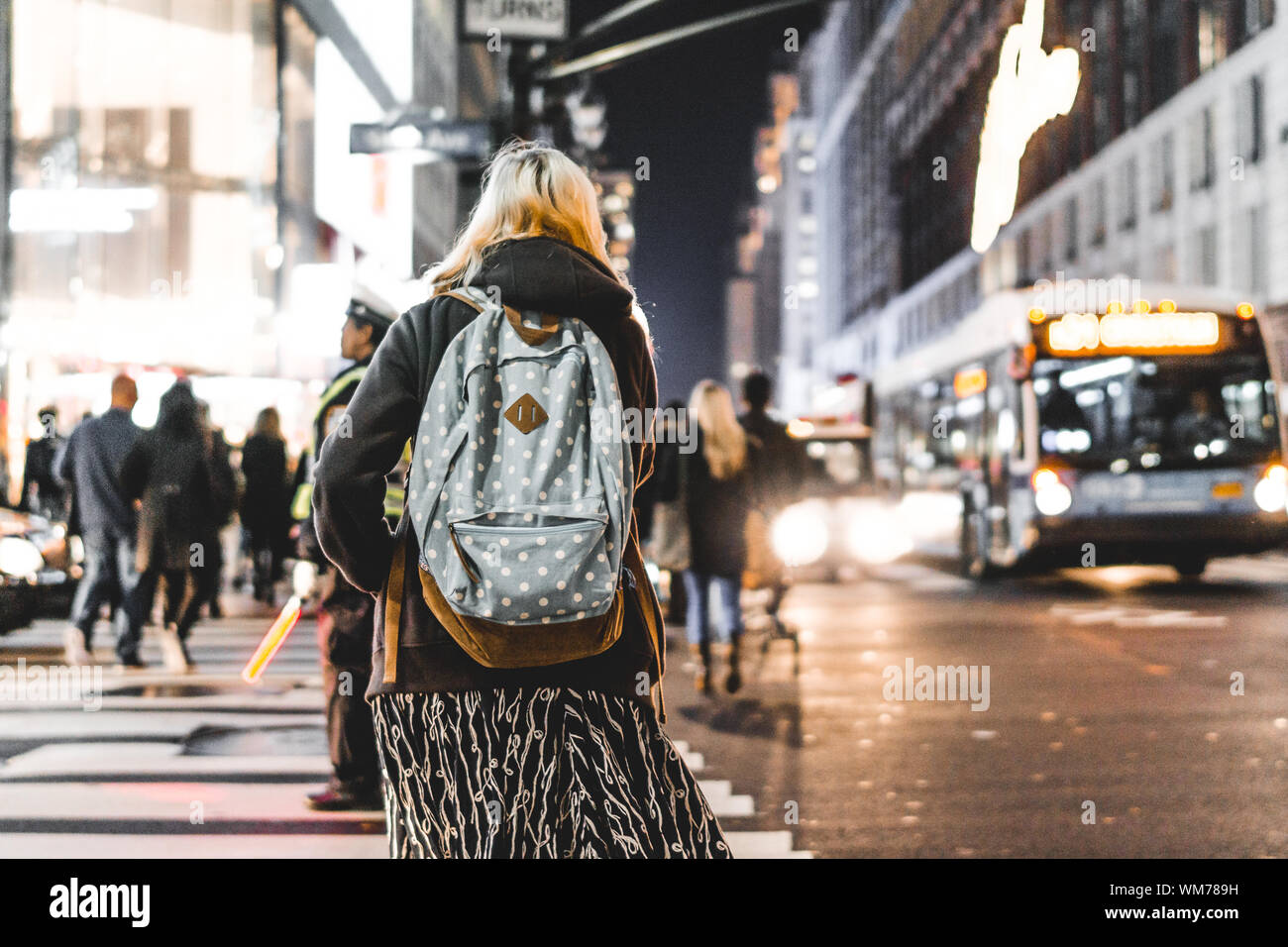 Women walking street night rear hi-res stock photography and images - Alamy