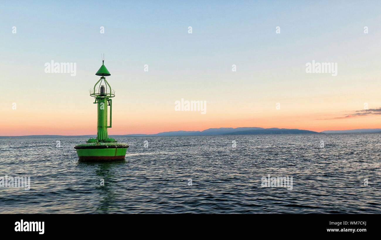 Floating Marker High Resolution Stock Photography and Images Alamy