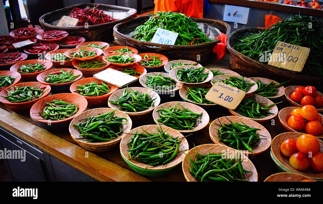 Vegetables containers hires stock photography and images Alamy
