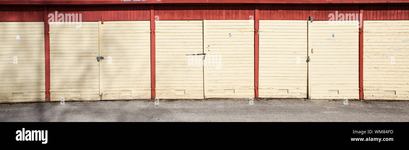 Garage Doors In The Sun WM84FD 