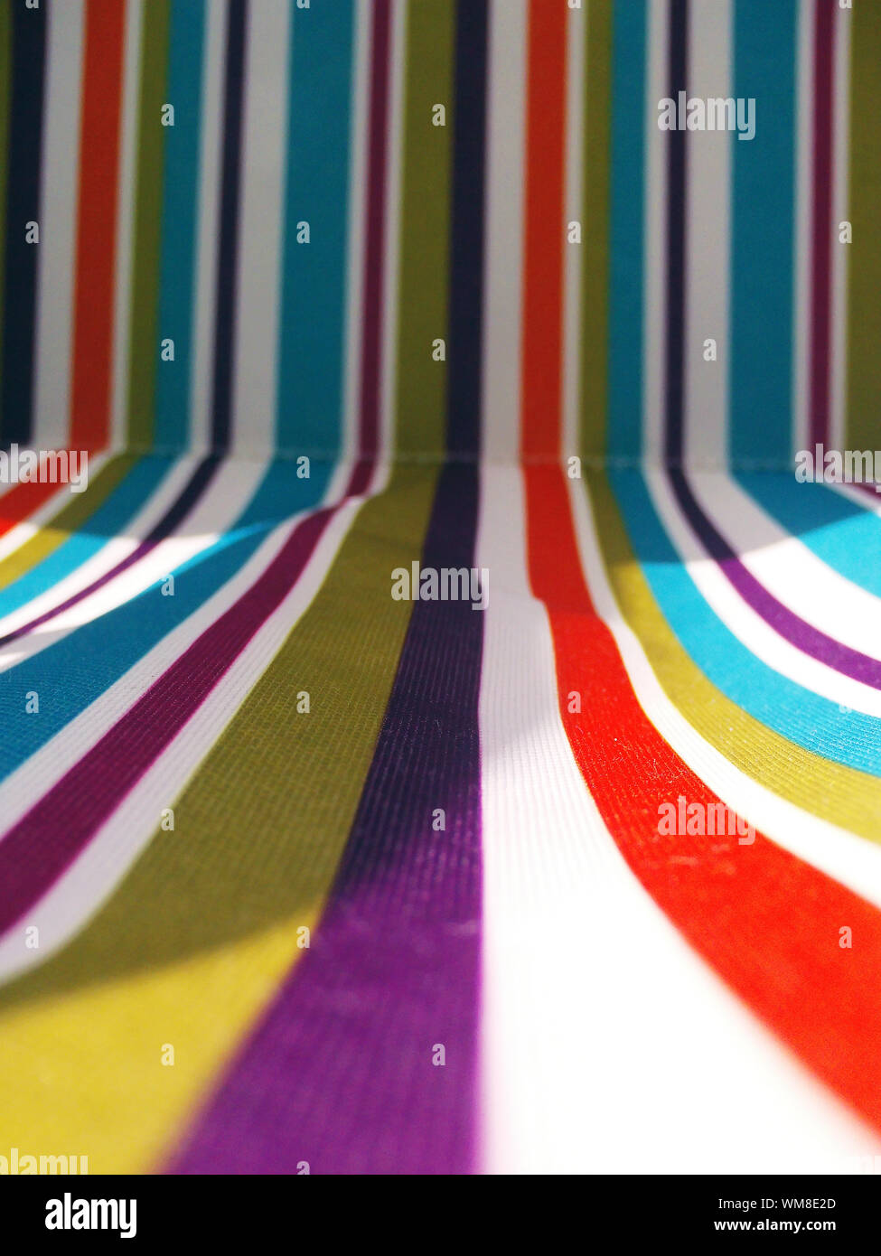 Striped deck chair hi-res stock photography and images - Alamy