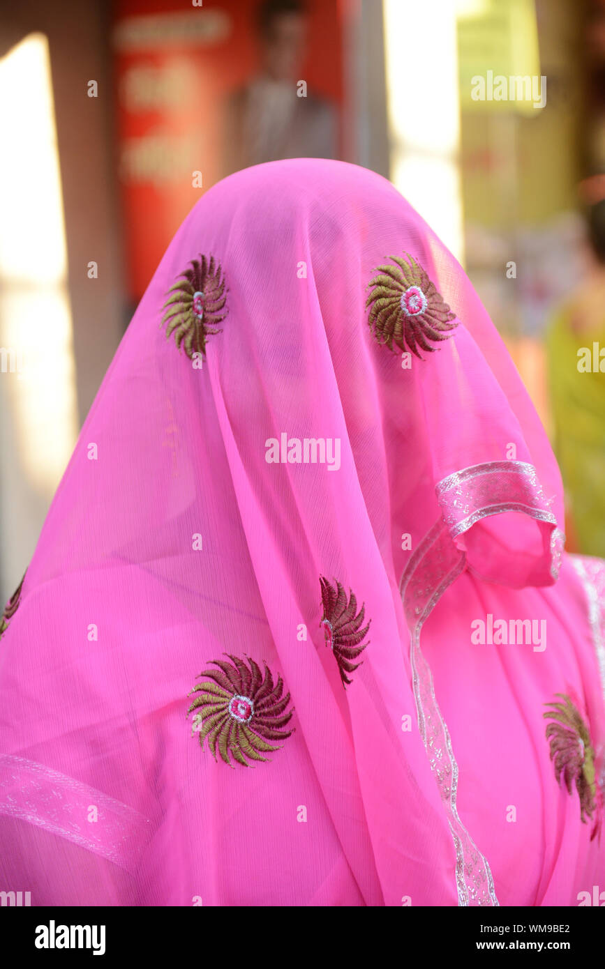 Indian veil hi-res stock photography and images - Alamy