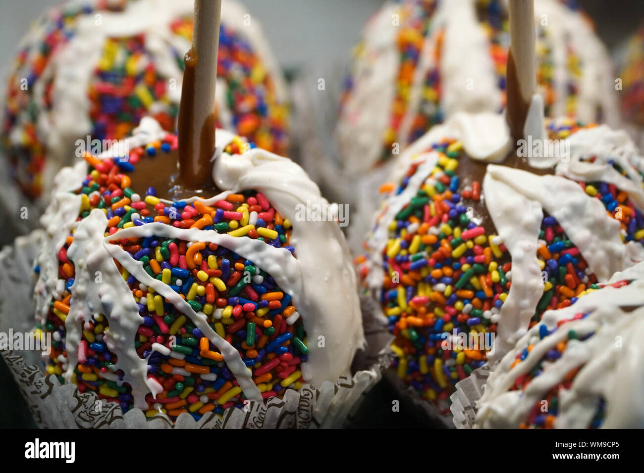 Candy Apples For Sale Stock Photo Alamy