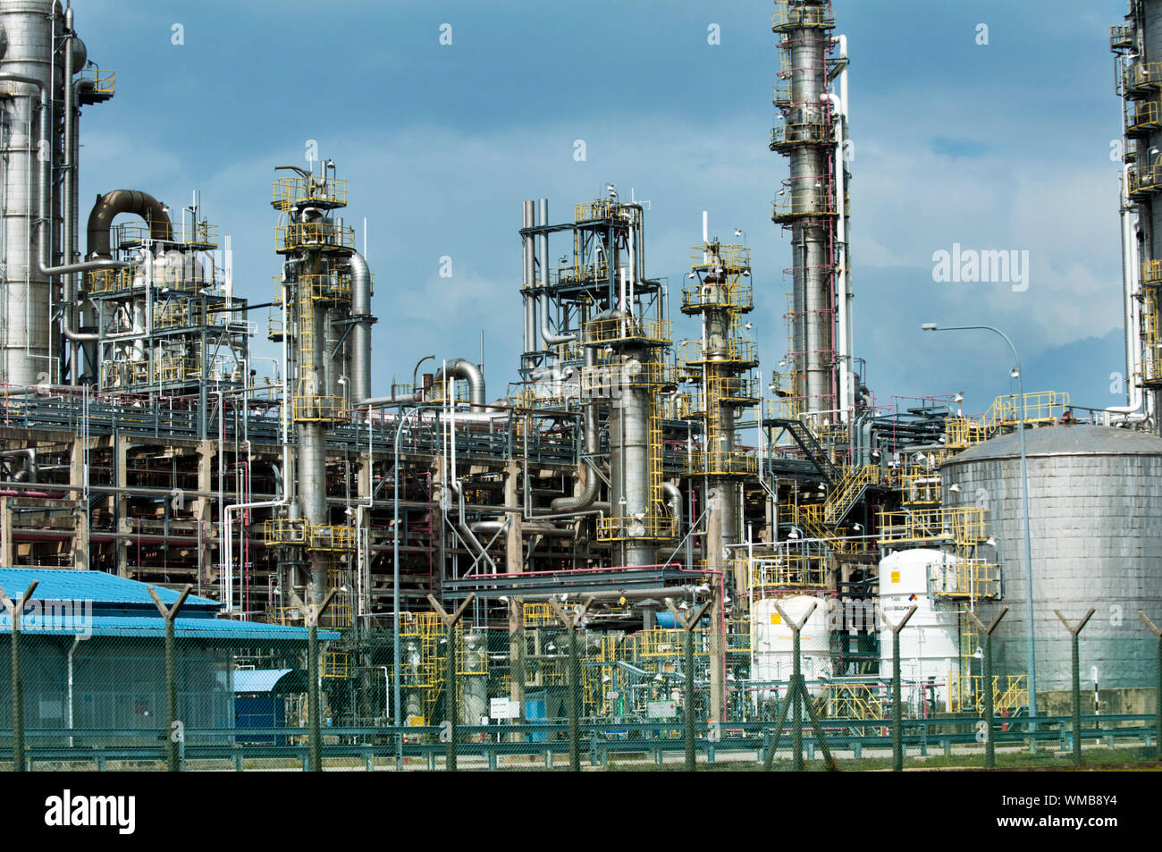 Malaysia oil refinery hires stock photography and images Alamy