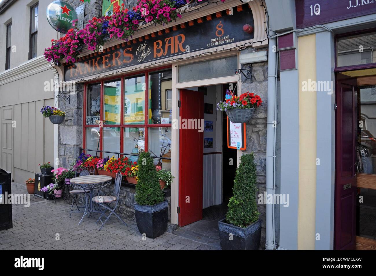Tankers bar listowel hires stock photography and images Alamy