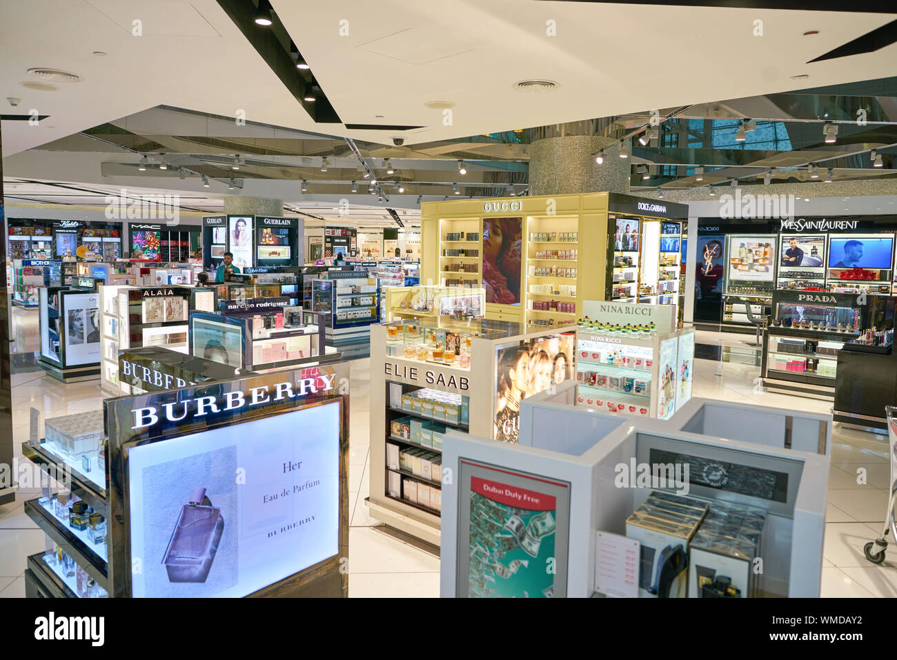 Burberry duty free usa 2025