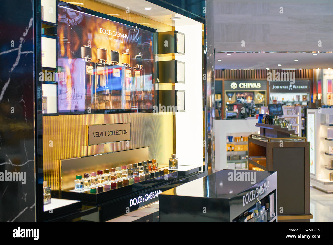Dolce gabbana perfume duty free hot sale