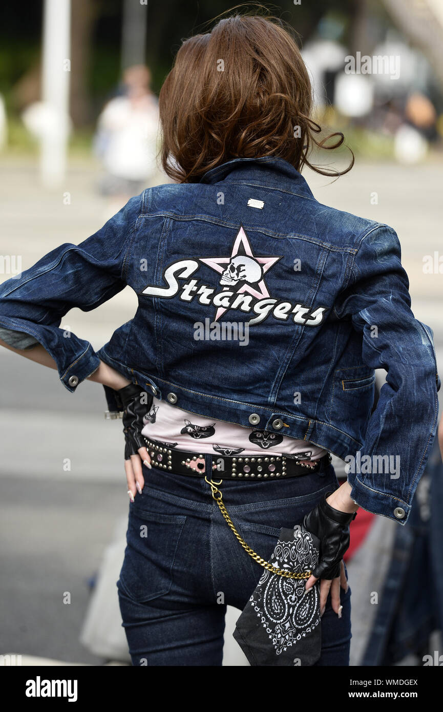 Yoyogi rockabilly dancers - Yoyogi Park Tokyo - Street Scene - Japan Stock Photo