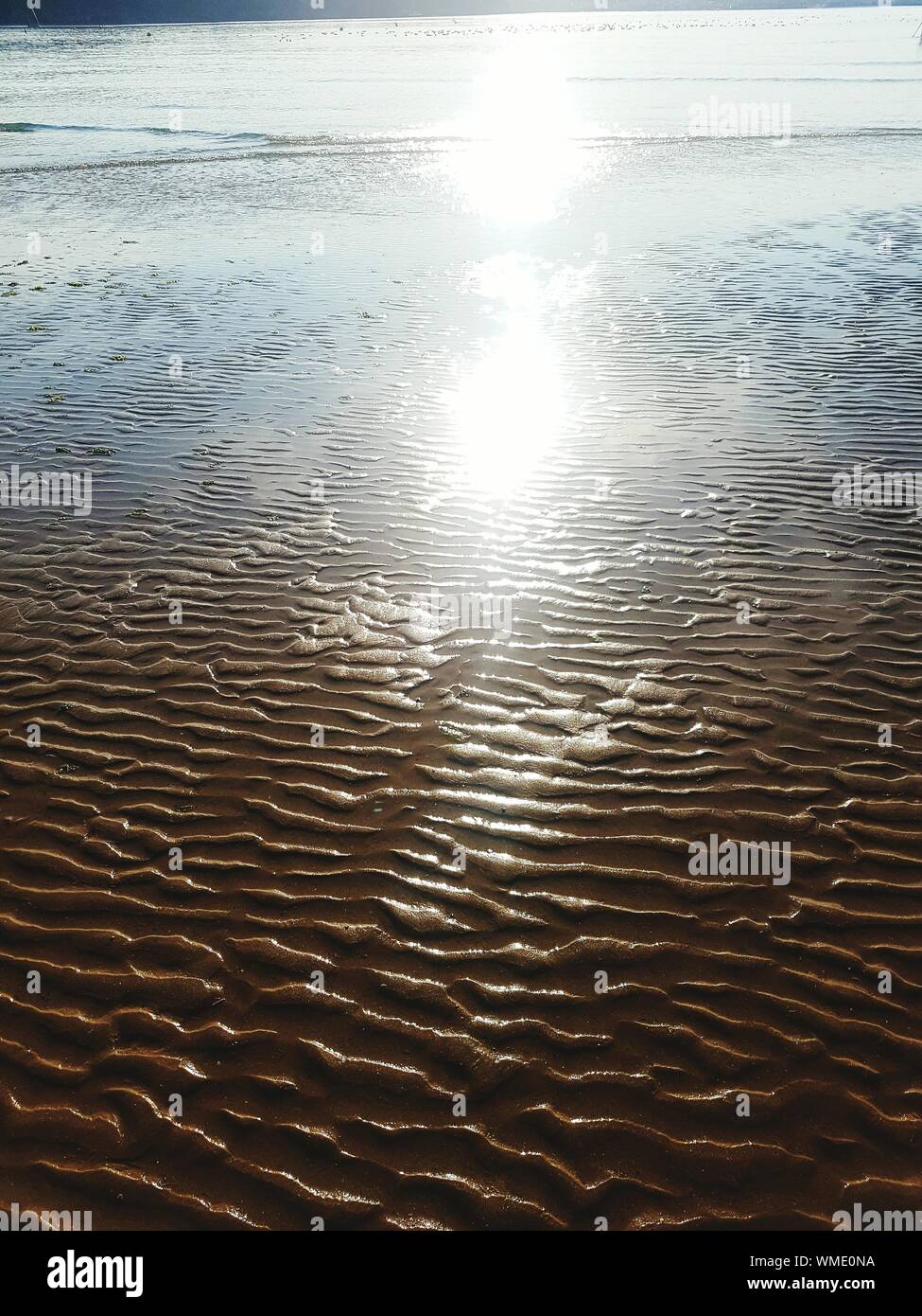 Sun shining sea hi-res stock photography and images - Alamy