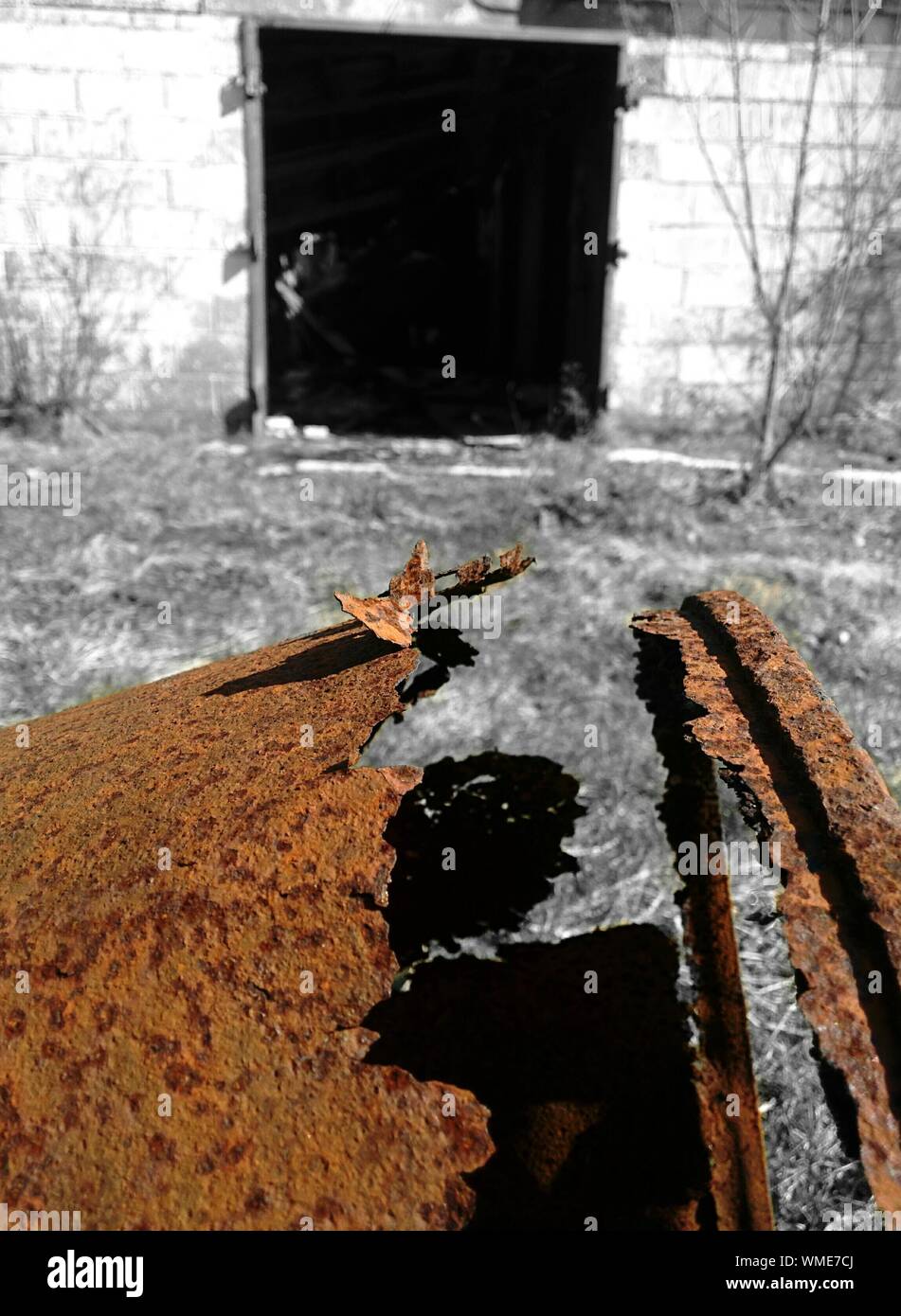 Rusted iron sheet hires stock photography and images Alamy