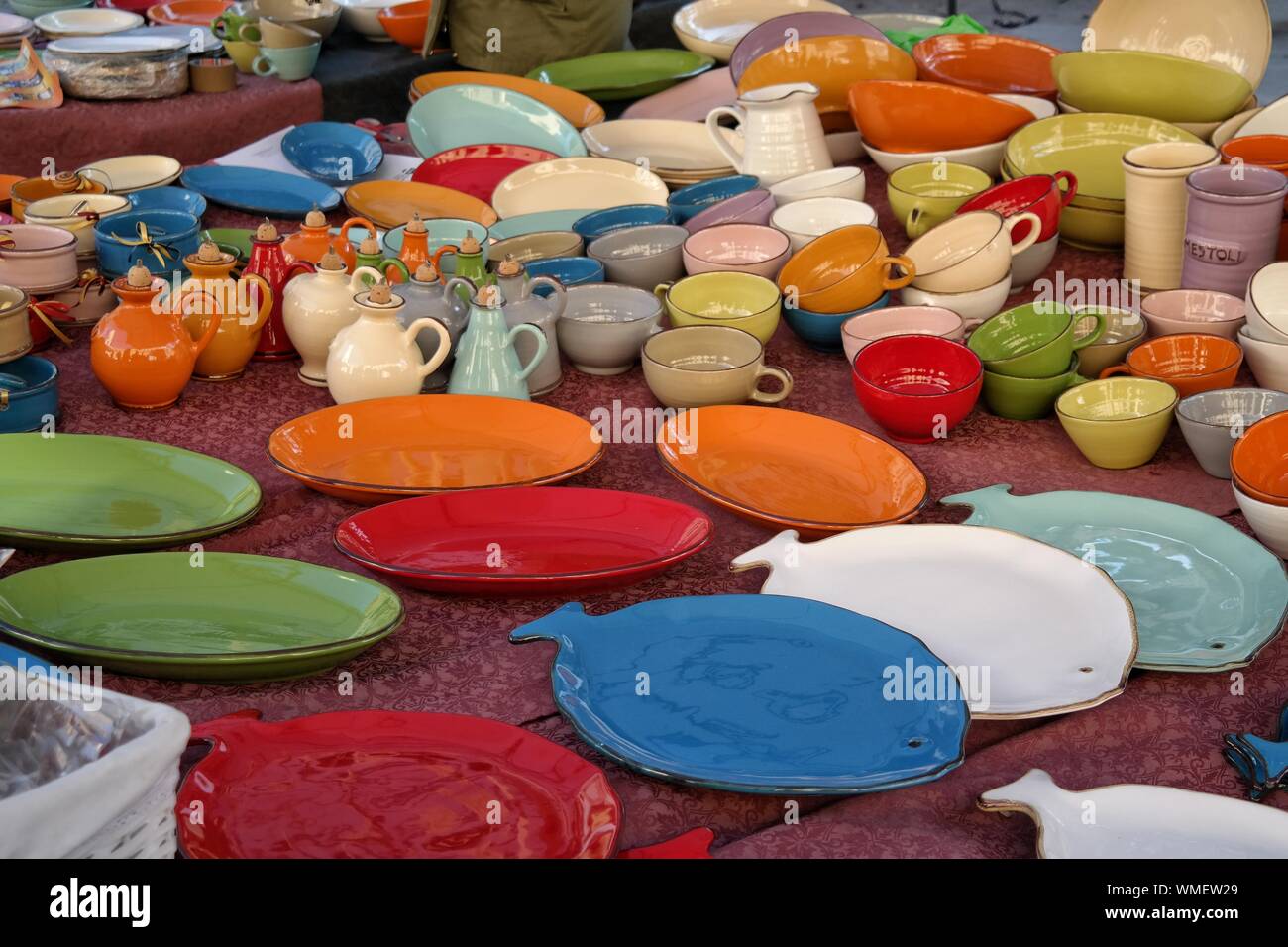 crockery near me