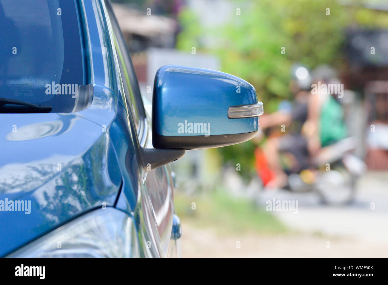 Car parked on side of the road hi-res stock photography and images - Alamy