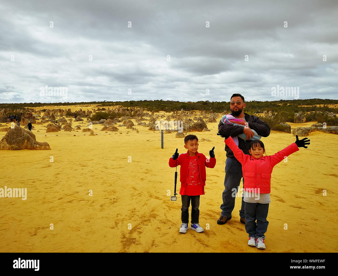 Children of desert hi-res stock photography and images - Alamy