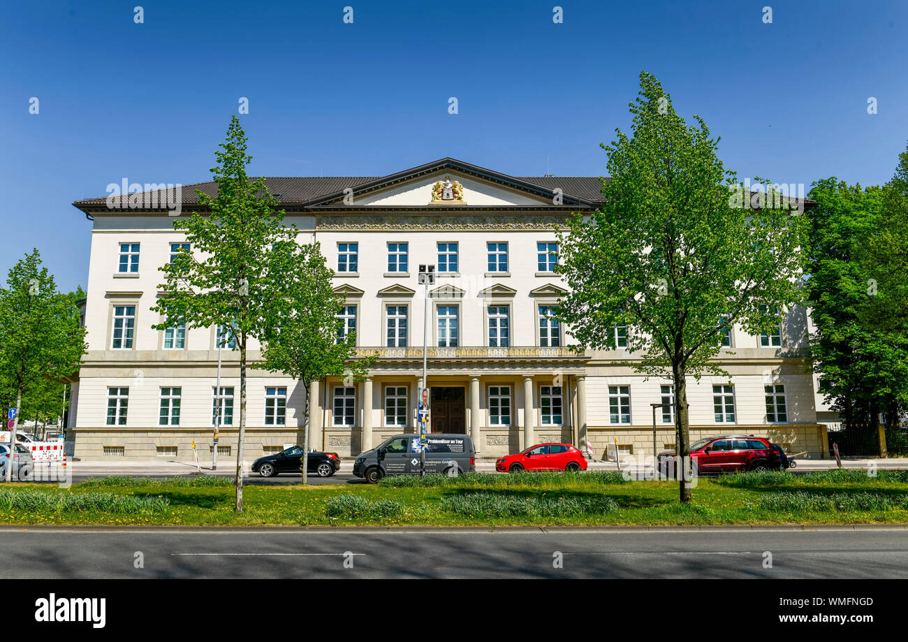 Niedersaechsisches Ministerium fuer Wirtschaft, Arbeit, Verkehr und Digitalisierung, Wangenheimpalais, Friedrichswall, Hannover, Deutschland Stock Photo