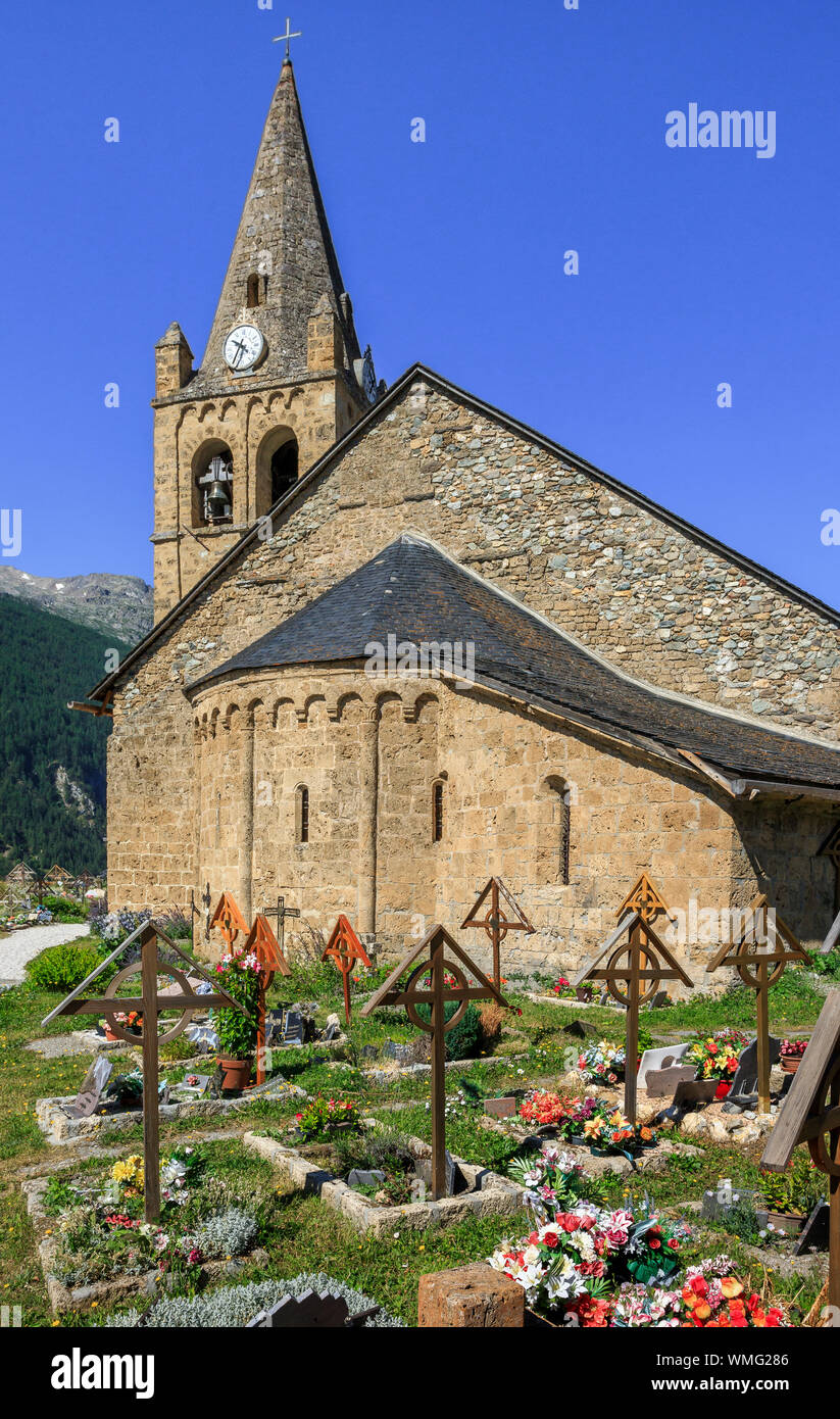 France, Hautes Alpes, Ecrins National Park, Oisans, La Grave, labelled the Most Beautiful Villages of France, Notre Dame de l’Assomption church and ce Stock Photo