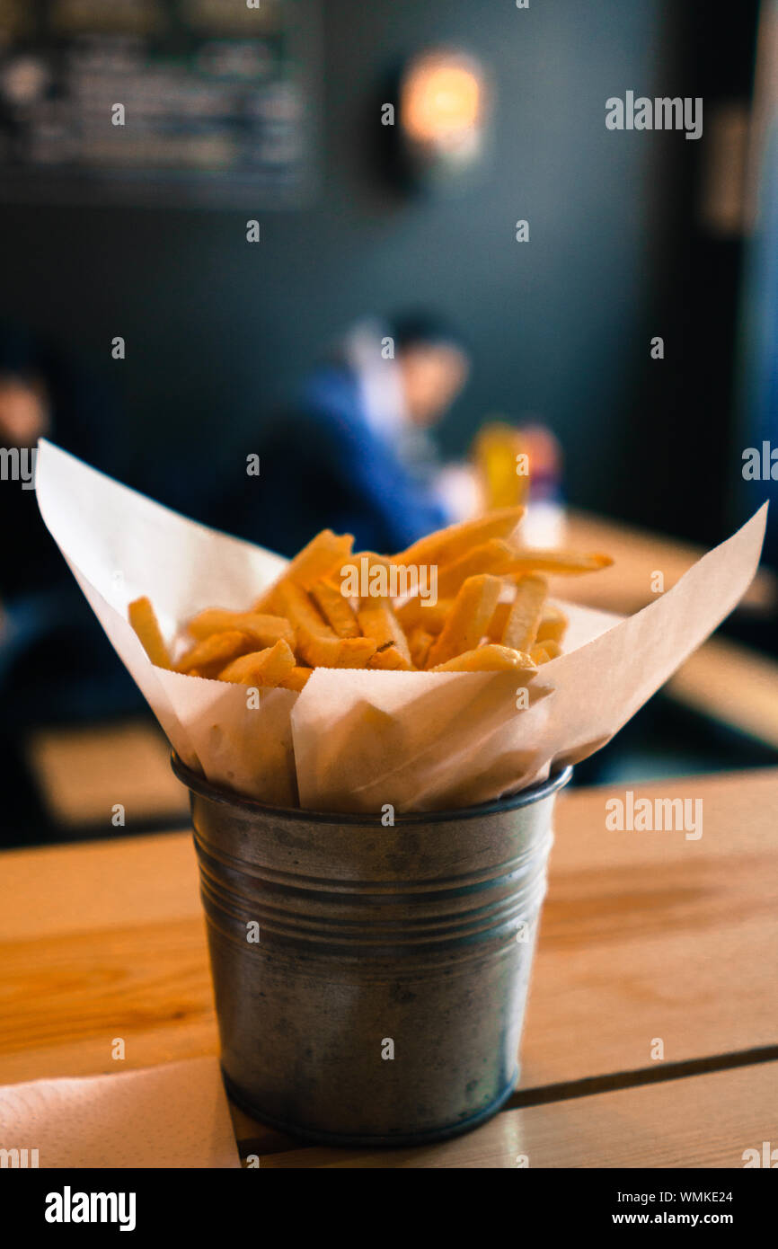 Bucket of french fries hires stock photography and images Alamy